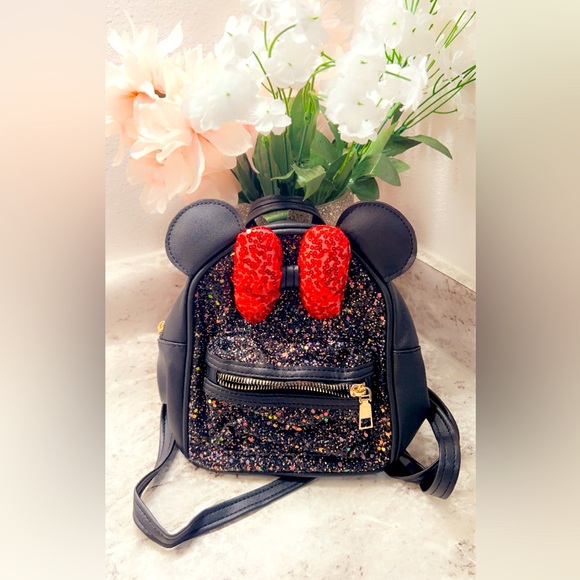 Handbags - Mini Mouse backpack